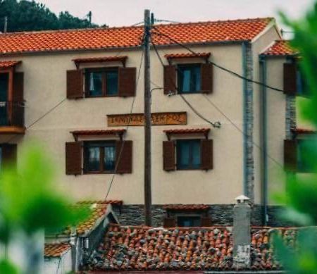 Guesthouse Axieros ซาโมทราคี ภายนอก รูปภาพ